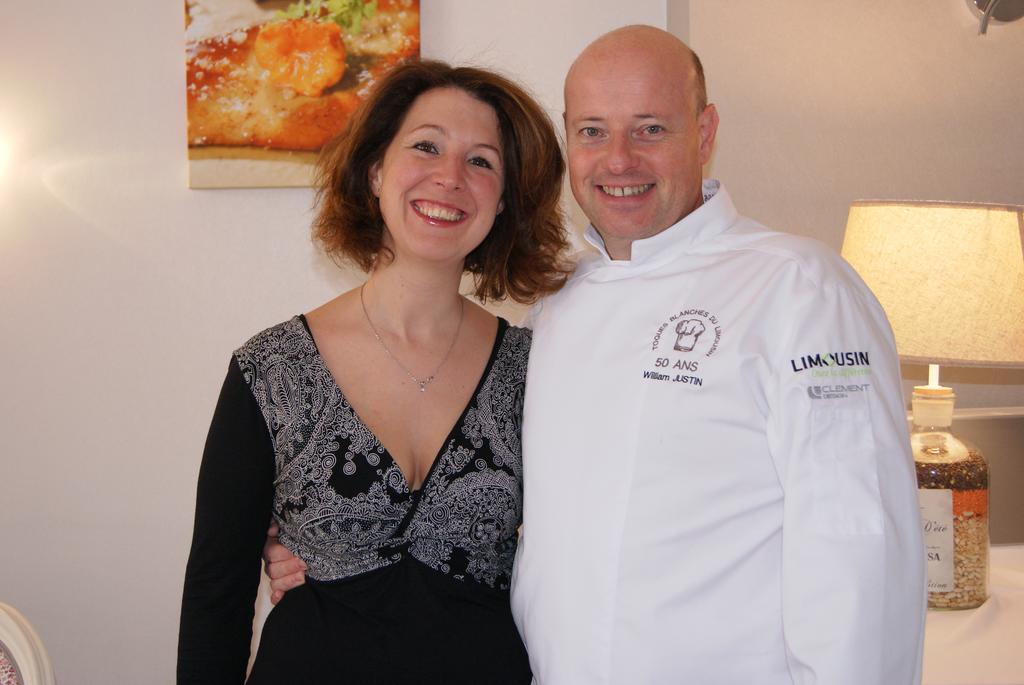 Logis Hotel Restaurant Des Voyageurs Tarnac Exteriör bild